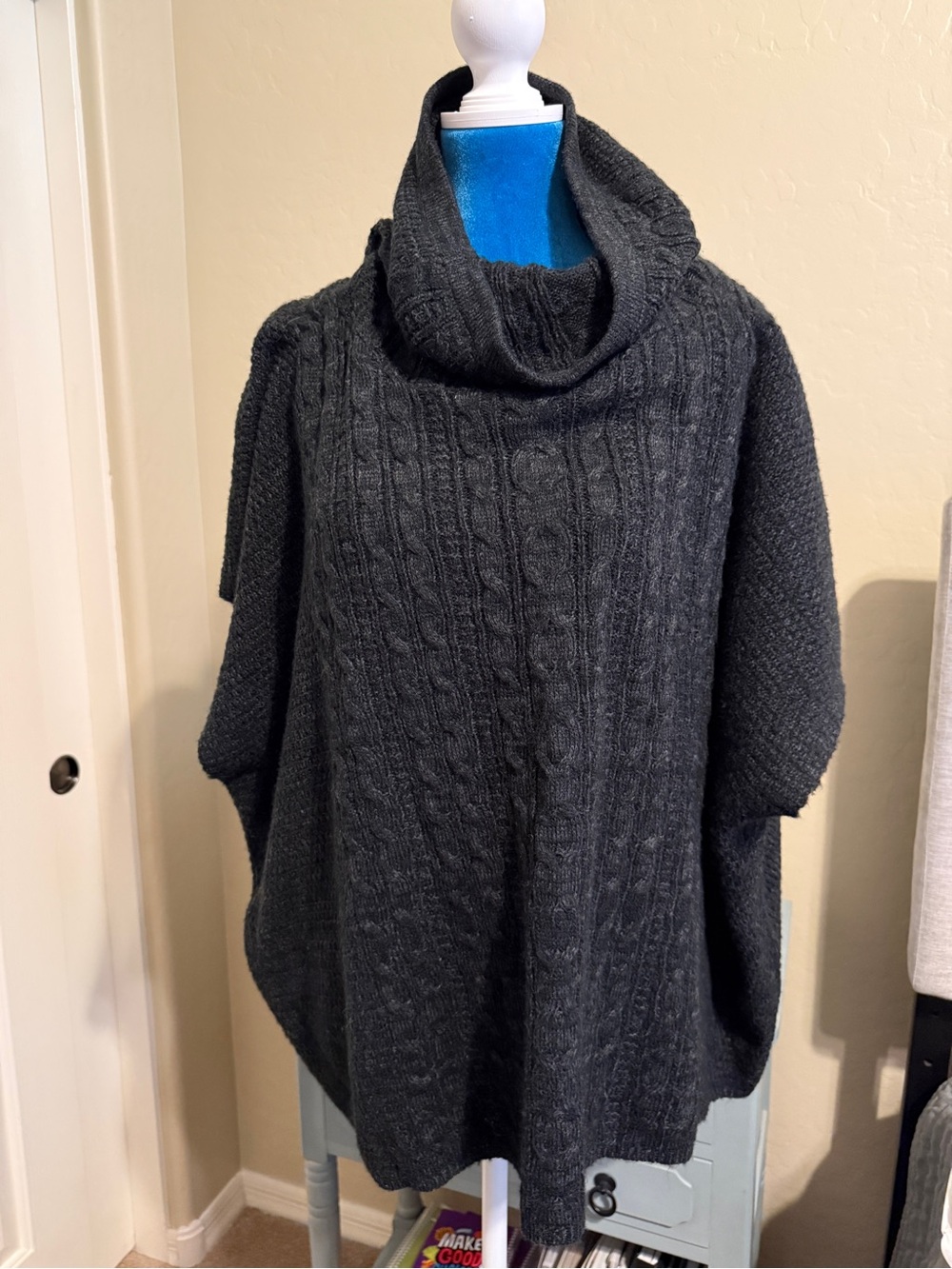 Johnston & Murphy Charcoal Cable Cowl Neck Sweater